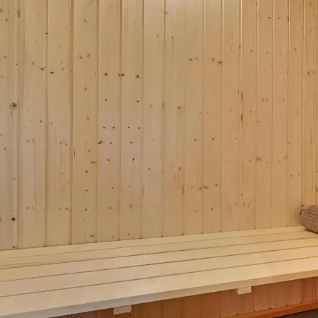 Beautiful In With Sauna Ferienhaus *