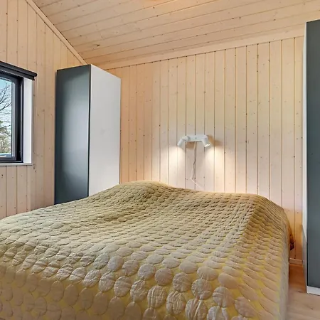 Prázdninový dům Cozy In With Sauna